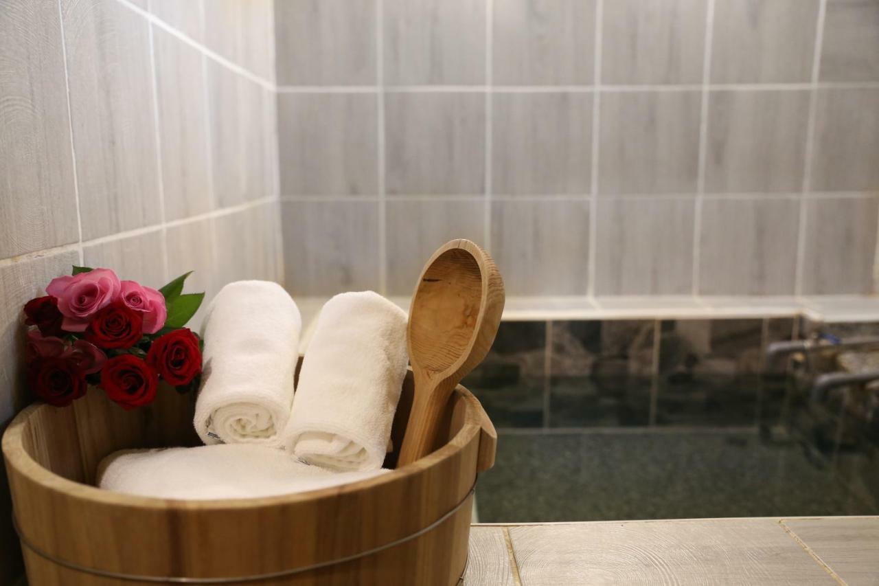 Meizhou Hot Spring Hotel溫泉商旅 Jiaoxi Dış mekan fotoğraf
